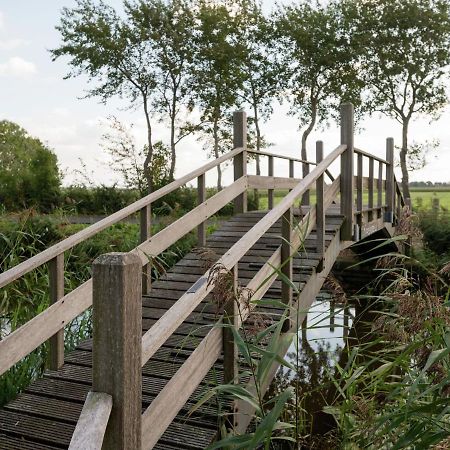 Apartment In Sint Maartensbrug With Garden エクステリア 写真