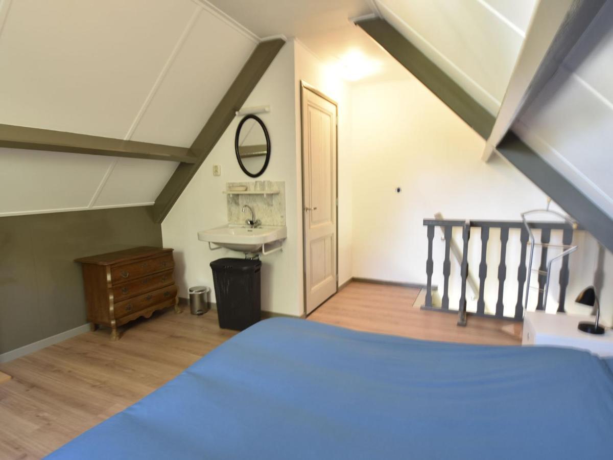 Apartment In Sint Maartensbrug With Garden エクステリア 写真