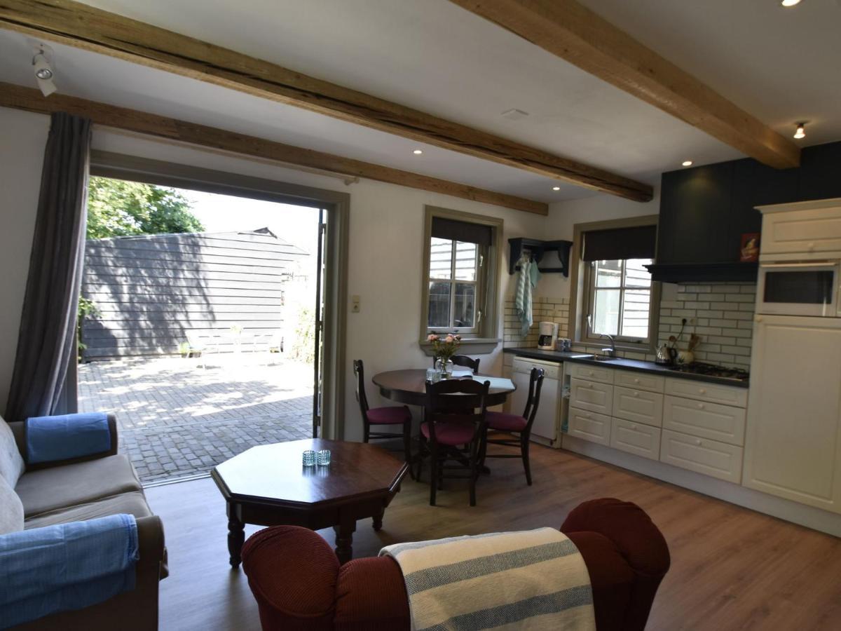Apartment In Sint Maartensbrug With Garden エクステリア 写真