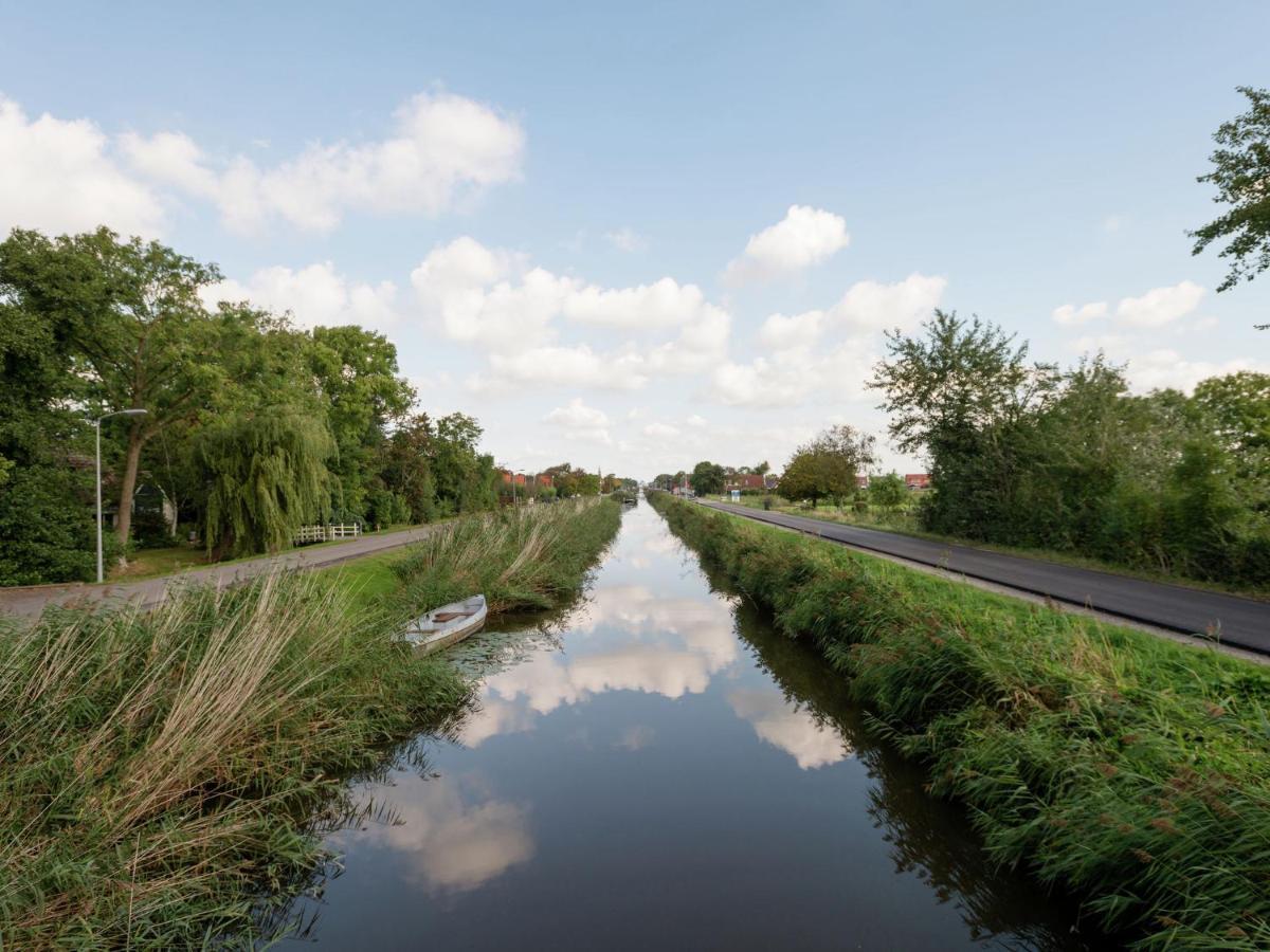 Apartment In Sint Maartensbrug With Garden エクステリア 写真