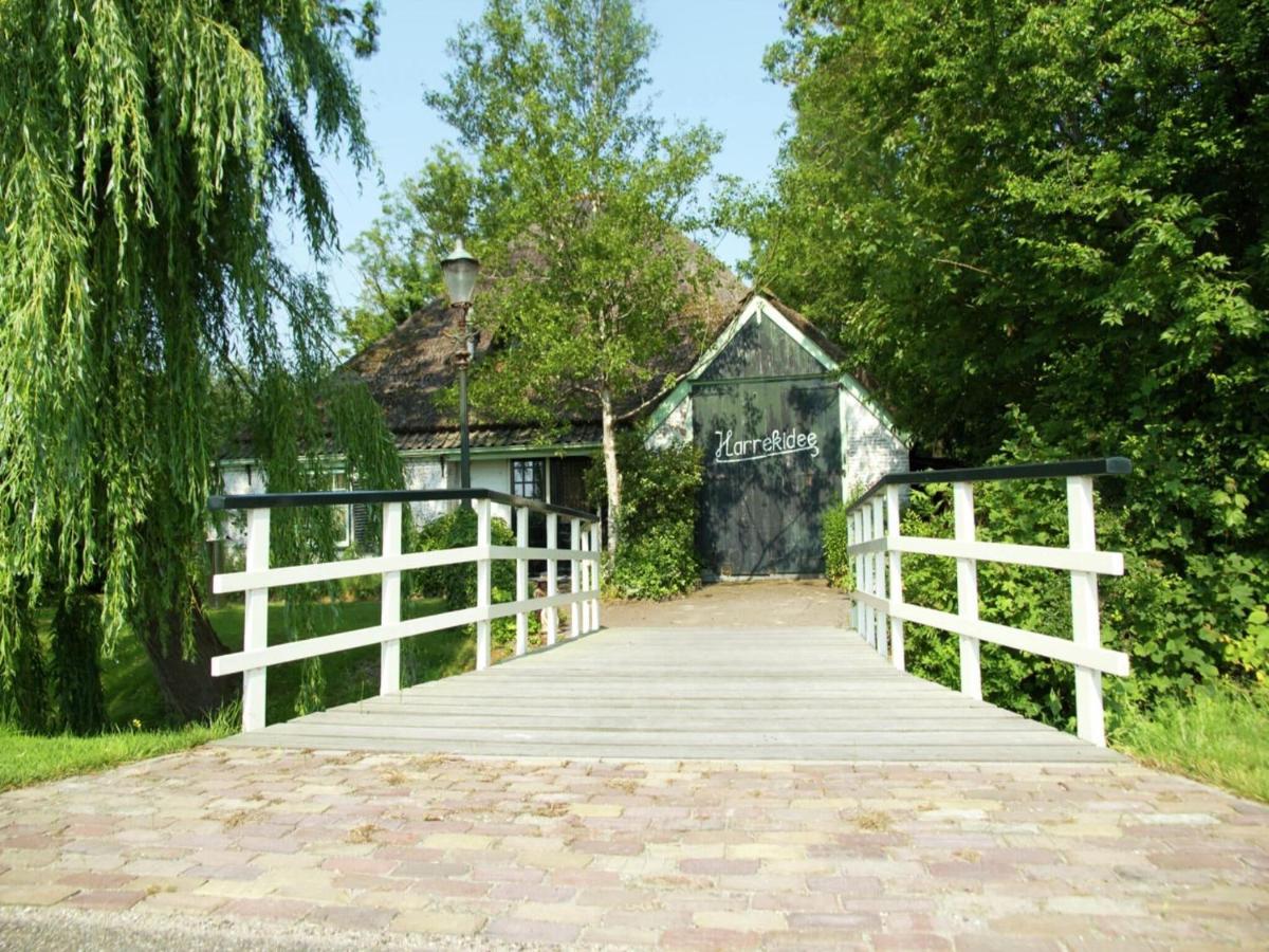 Apartment In Sint Maartensbrug With Garden エクステリア 写真